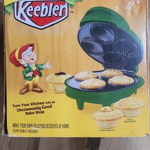 Vintage Keebler Mini Pie Maker